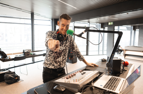 Radio 2